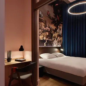 Otel Marienhage, Eindhoven